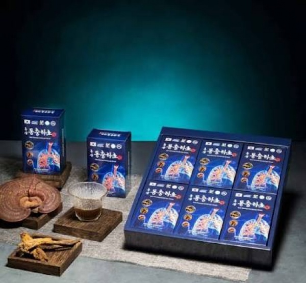 Nước Hồng Sâm Đông Trùng Hạ Thảo Bổ Phổi Pocheon Hàn Quốc Chính Hãng 30 Gói x 70ml